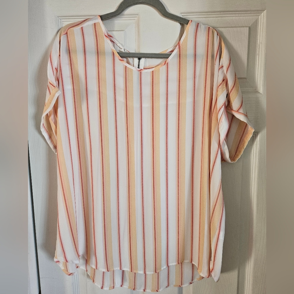 Maurices blouse - Picture 2 of 7